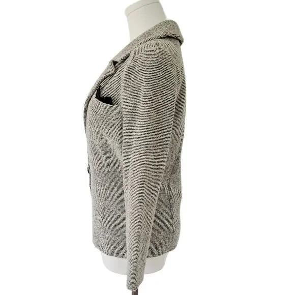 ST JOHN Vintage Black Cream Stripe Knit Blazer Jacket Size 4 - Picture 3 of 9